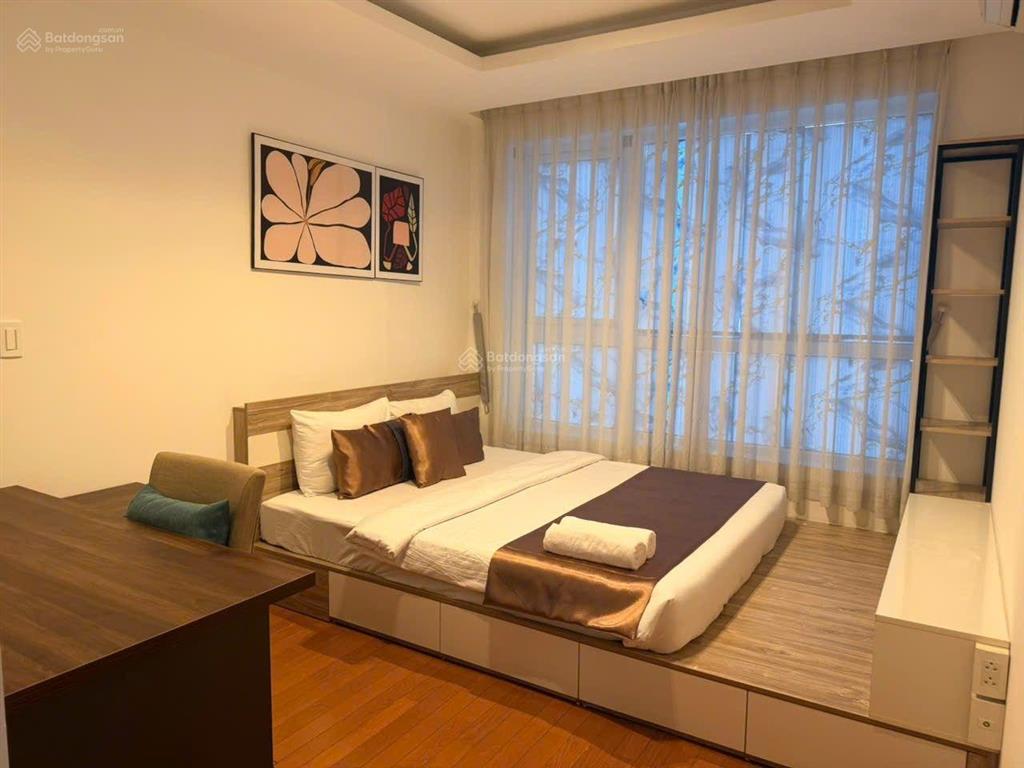 Cần cho thuê chcc sky center.  em 0379 944 *** sdt/zalo