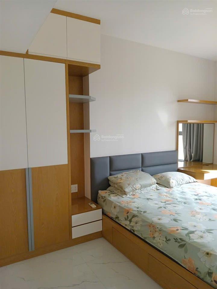 Chuyên cho thuê căn hộ chung cư kingston residence.  em 0379 944 *** call/zalo