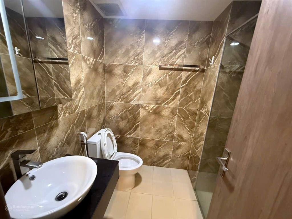Chuyên cho thuê căn hộ chung cư kingston residence.  em 0379 944 *** call/zalo