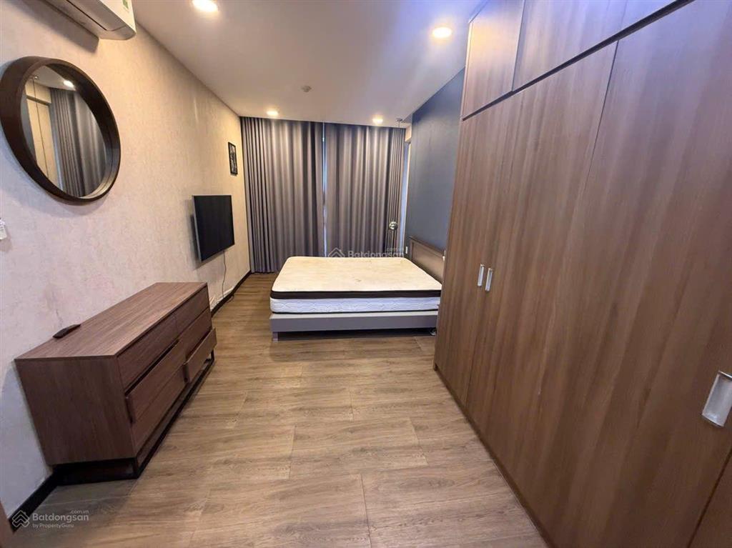 Chuyên cho thuê căn hộ chung cư kingston residence.  em 0379 944 *** call/zalo
