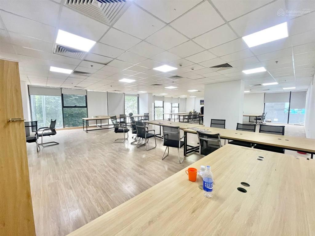 Cho thuê văn phòng 160m2 tại five star kim giang, thanh xuân giá chỉ 260k/m siêu hời uy tín