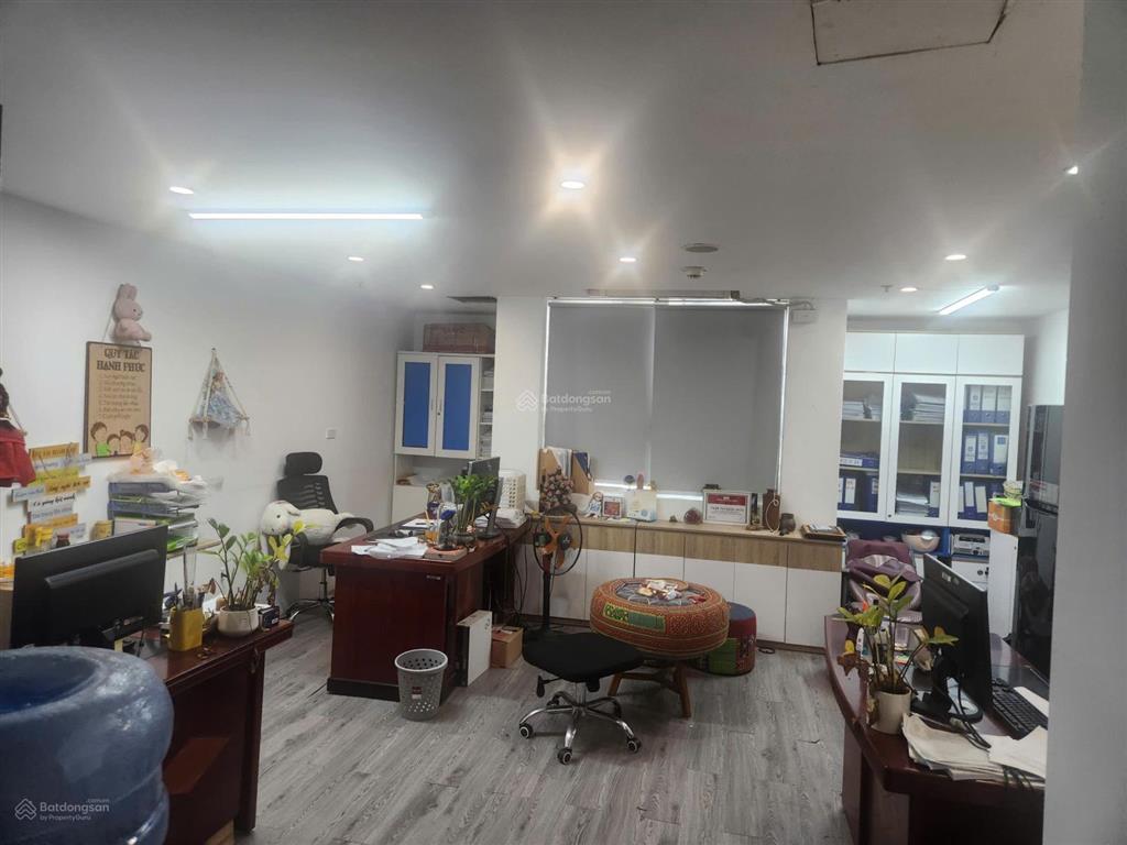 Cho thuê văn phòng giá rẻ tại chung cư 536a minh khai chỉ 208k/m2 dt 265 m2 bao pdv