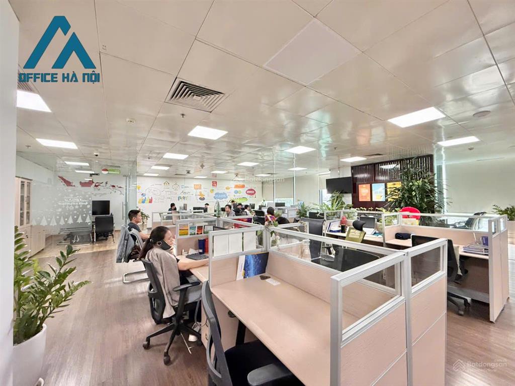 Cho thuê văn phòng hạng a geleximco 36 hoàng cầu dt 100m2 giá 55tr/th sẵn nội thất như hình