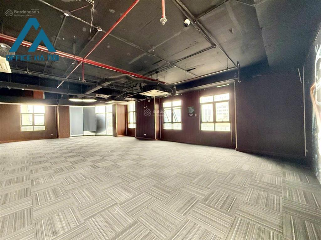 Cho thuê văn phòng 360m2 tại trần phú, hà đông, 95 triệu/tháng
