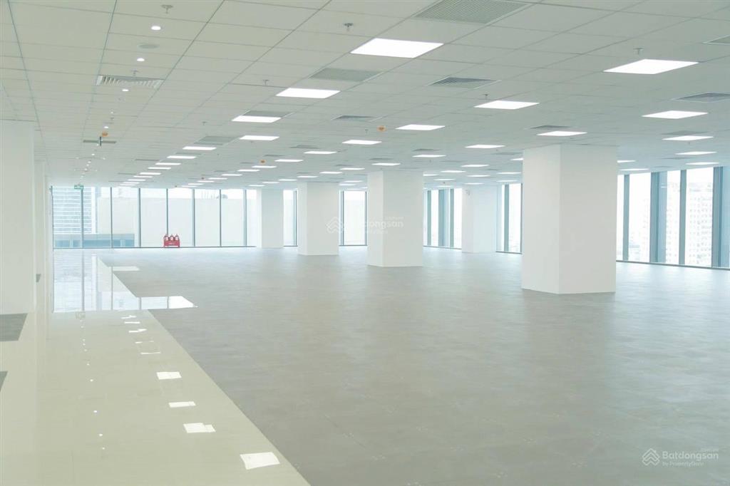 Cho thuê văn phòng hạng a tòa brg diamond park 16 láng hạ, giá 570 nghìn / m2, dt 500 m2 hàng hot