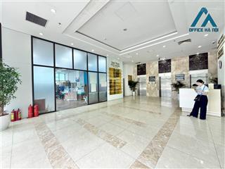 Cho thuê văn phòng lê văn lương 240m2 chia sẵn vách kính trải thảm giá chỉ 360k/m2/th bao pdv