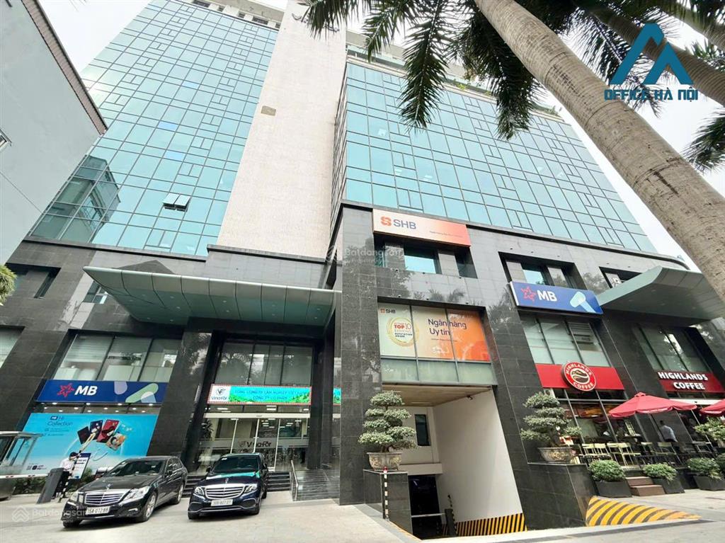 Cho thuê văn phòng 150m2 giá siêu hời tại vinafor 127 lò đúc  hai bà trưng, giá chỉ 408k/ m2