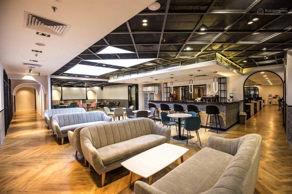 Cho thuê văn phòng 1500m2 sẵn nội thất đẹp xuất sắc tại n04  kđt đông nam trần duy hưng, 470k/ m2
