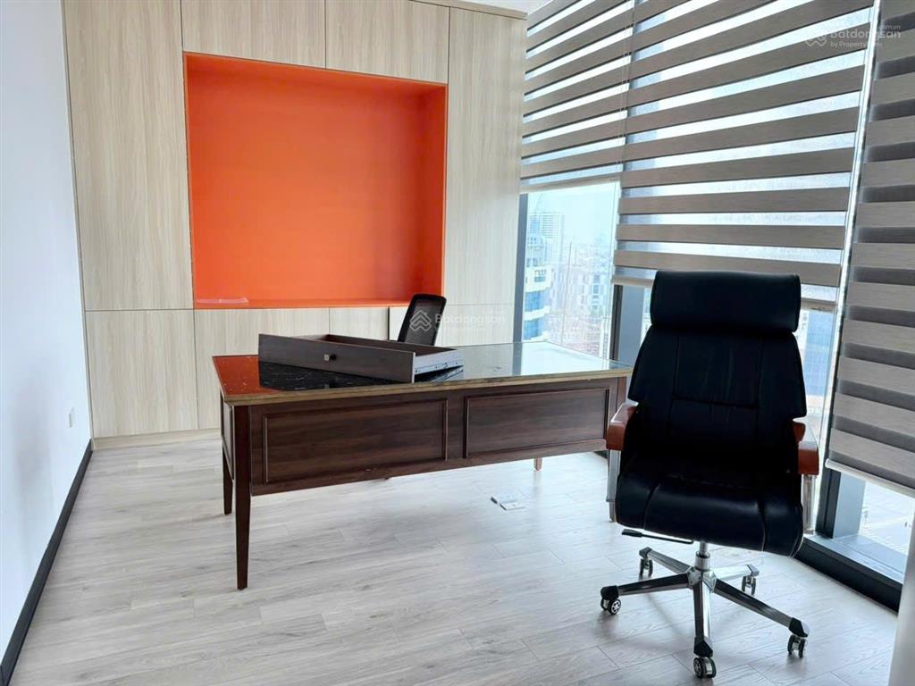 Cho thuê văn phòng hạng a 240m tòa vinacomin tower số 3 dương đình nghệ, giá 530k/ m2, cầu giấy