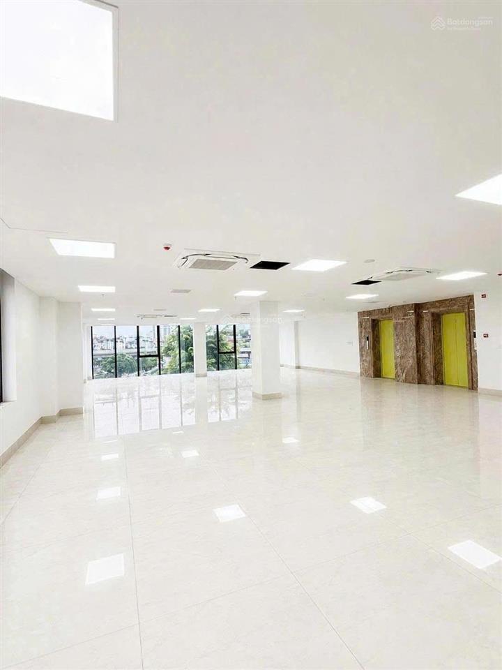 Cho thuê văn phòng 260m2 đẹp xuất sắc tại nguyễn trãi, khương đình, thanh xuân, 55 triệu/tháng