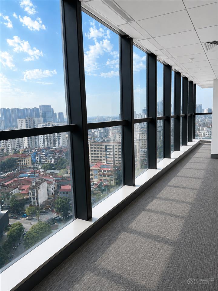 Cho thuê gấp văn phòng 430m2 tại sunshine center phạm hùng giá chỉ 315 nghìn/ m2 quận nam từ liêm