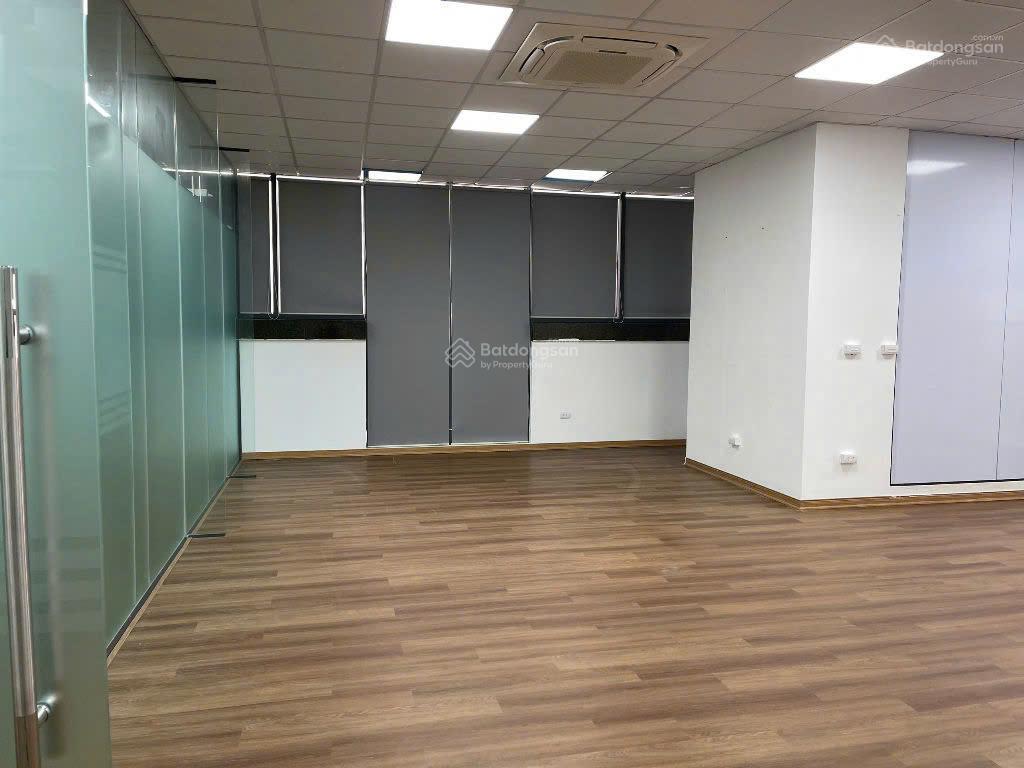 Cho thuê văn phòng tại usilk city kđt văn khê, hà đông, giá tốt chỉ với 236 nghìn/m2/th, dt 220m2
