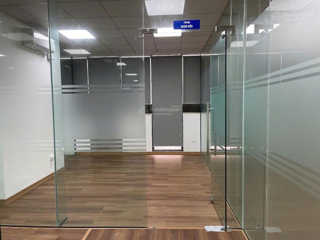 Cho thuê văn phòng tại usilk city kđt văn khê, hà đông, giá tốt chỉ với 236 nghìn/m2/th, dt 220m2