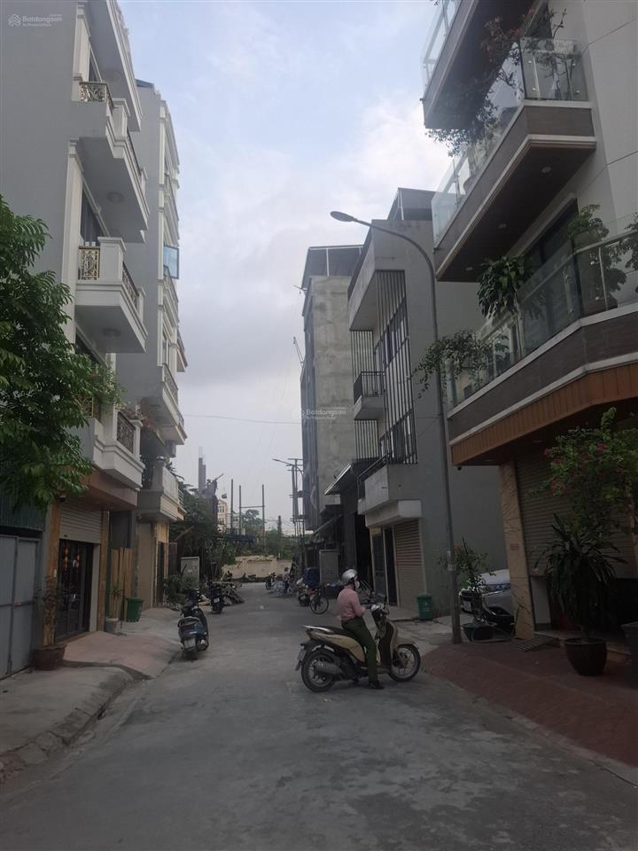Hot! giá đầu tư anh em nhanh tay
lô đất đẹp, lô góc phố giải phóng 124m2 mt 48m 18 tỷ