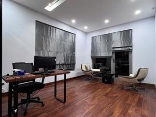 Siêu phẩm  lô góc  10 điểm ko có nhưng  thiết kế 8 tầng thang máy  mặt tiền khủng