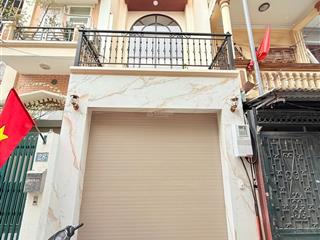 Siêu phẩm  đống đa  nhà mới  lõi đống đa  6 tầng thang máy  ô tô tránh  gara ô tô 7 chỗ