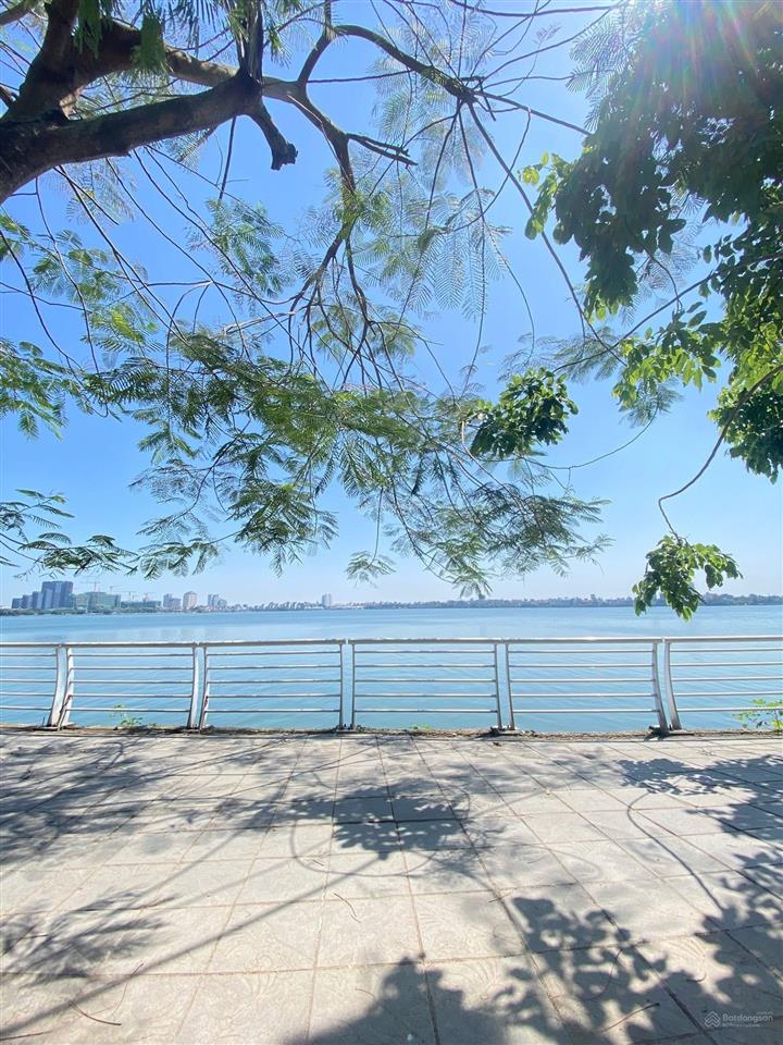 Siêu phẩm  mặt phố nguyễn đình thi lô góc 3 mặt thoáng view hồ tây cực hiếm một tron