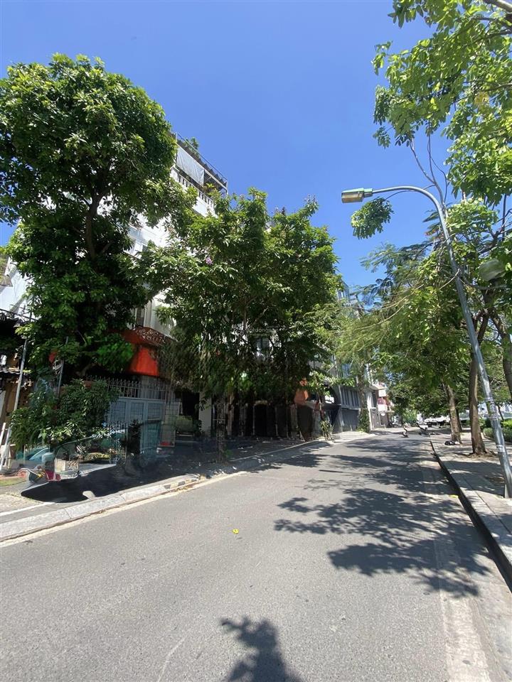 Siêu phẩm  mặt phố nguyễn đình thi lô góc 3 mặt thoáng view hồ tây cực hiếm một tron
