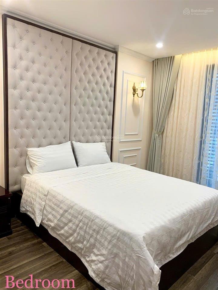 Bán căn hộ cc hado centrosa garden giá siêu hời, view đẹp