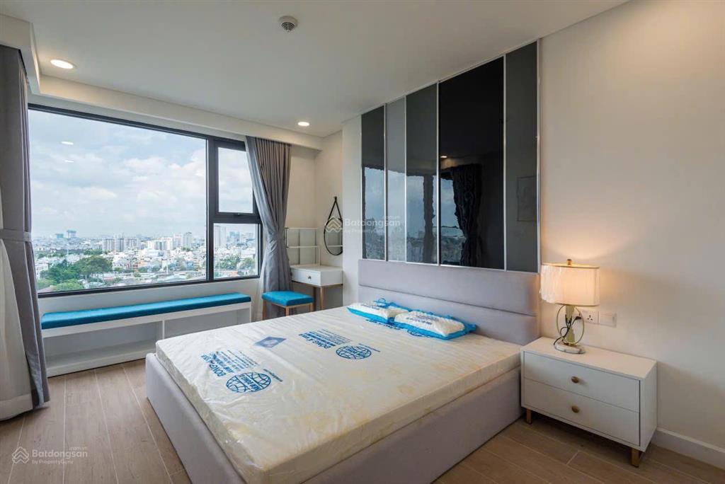 Bán căn hộ chung cư đẹp, nhiều tiện ích tại kingdom 101, 6 tỷ, 50m2