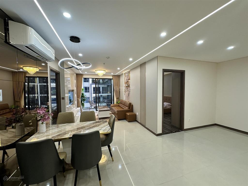 Bán căn hộ cao cấp hado centrosa 2pn+ 107m² full nội thất