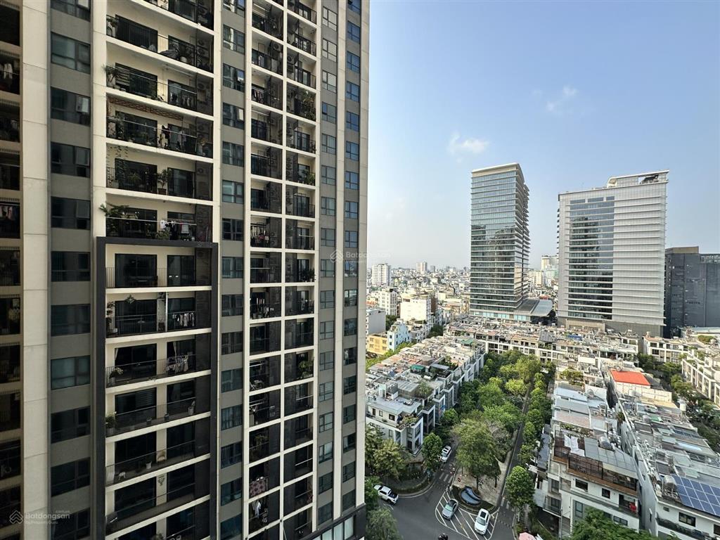 Bán căn hộ cao cấp hado centrosa 2pn+ 107m² full nội thất