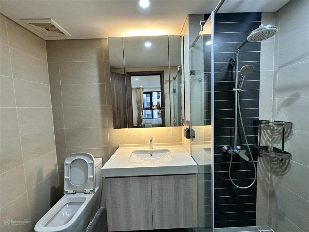Bán căn hộ cao cấp hado centrosa 2pn+ 107m² full nội thất