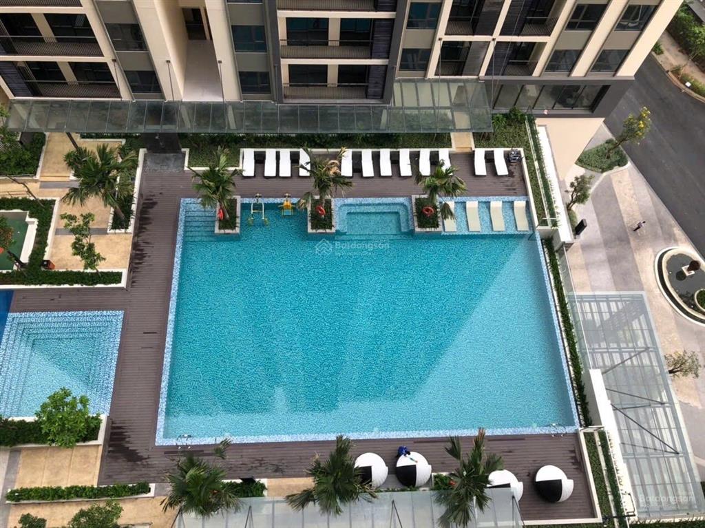 Bán căn hộ cao cấp hado centrosa 2pn+ 107m² full nội thất