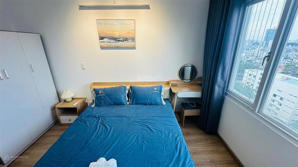 Cho thuê nhanh căn hộ cao cấp charmington la pointe quận 10