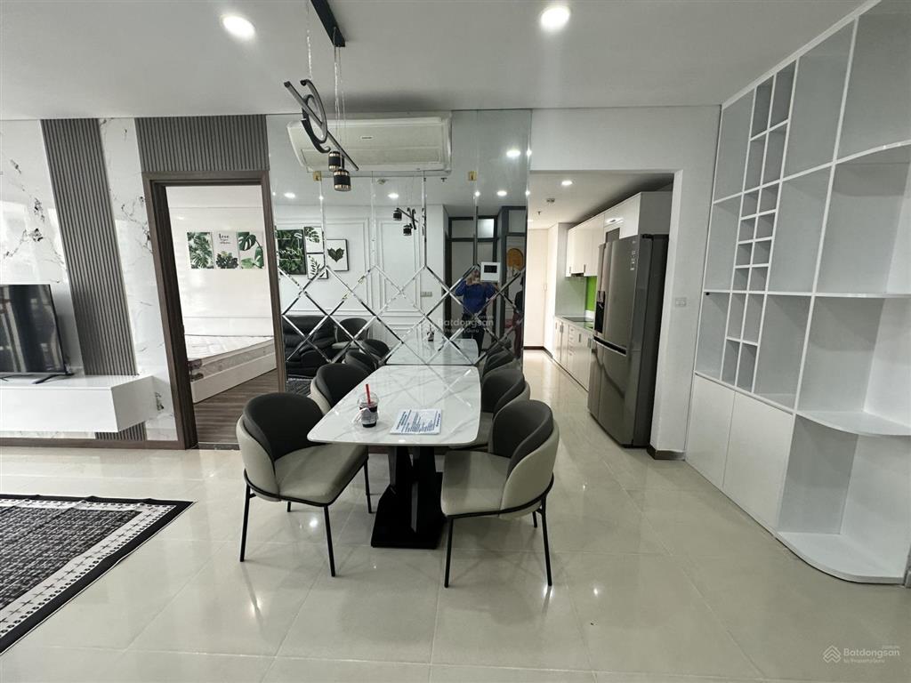Bán căn hộ cao cấp hado centrosa 2pn+ 107m² full nội thất