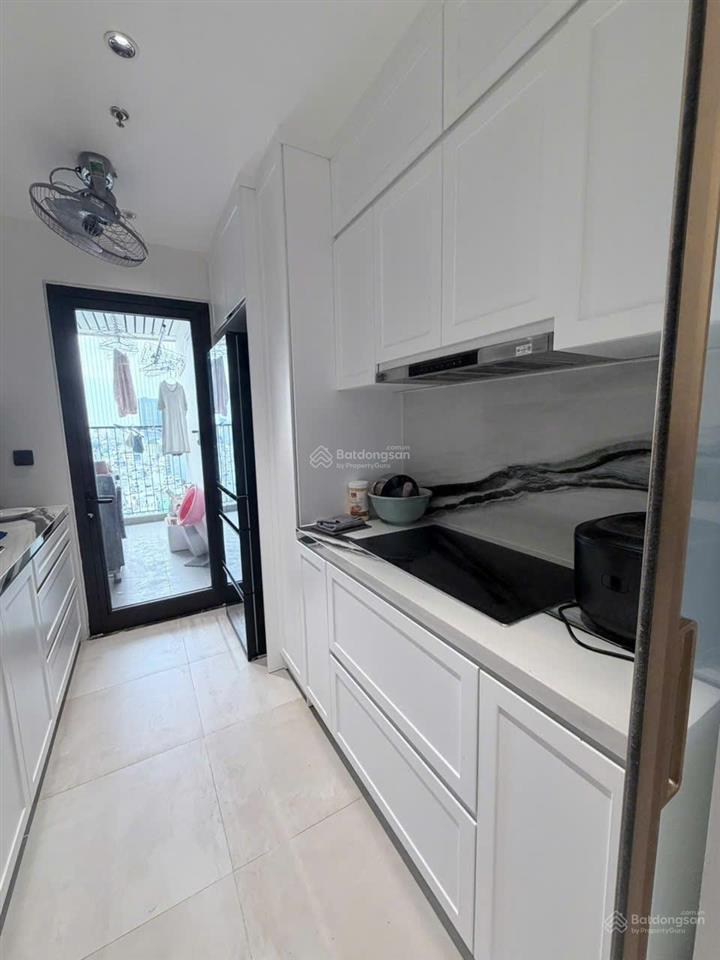 Cho thuê căn hộ 3pn, 2wc, 107m2 tại hado centrosa garden, 32 triệu vnd