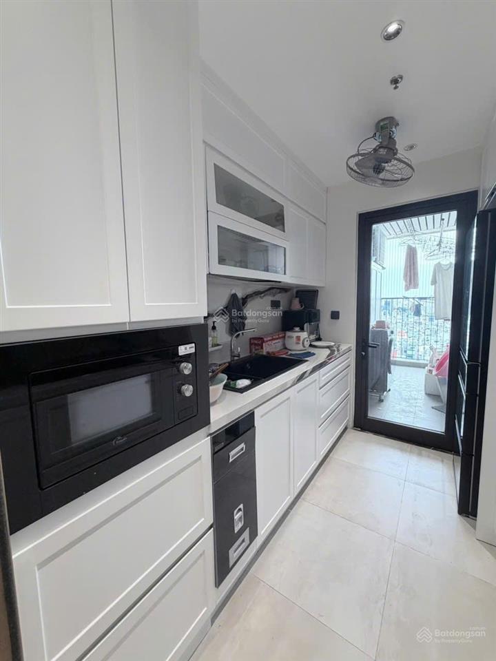 Cho thuê căn hộ 3pn, 2wc, 107m2 tại hado centrosa garden, 32 triệu vnd