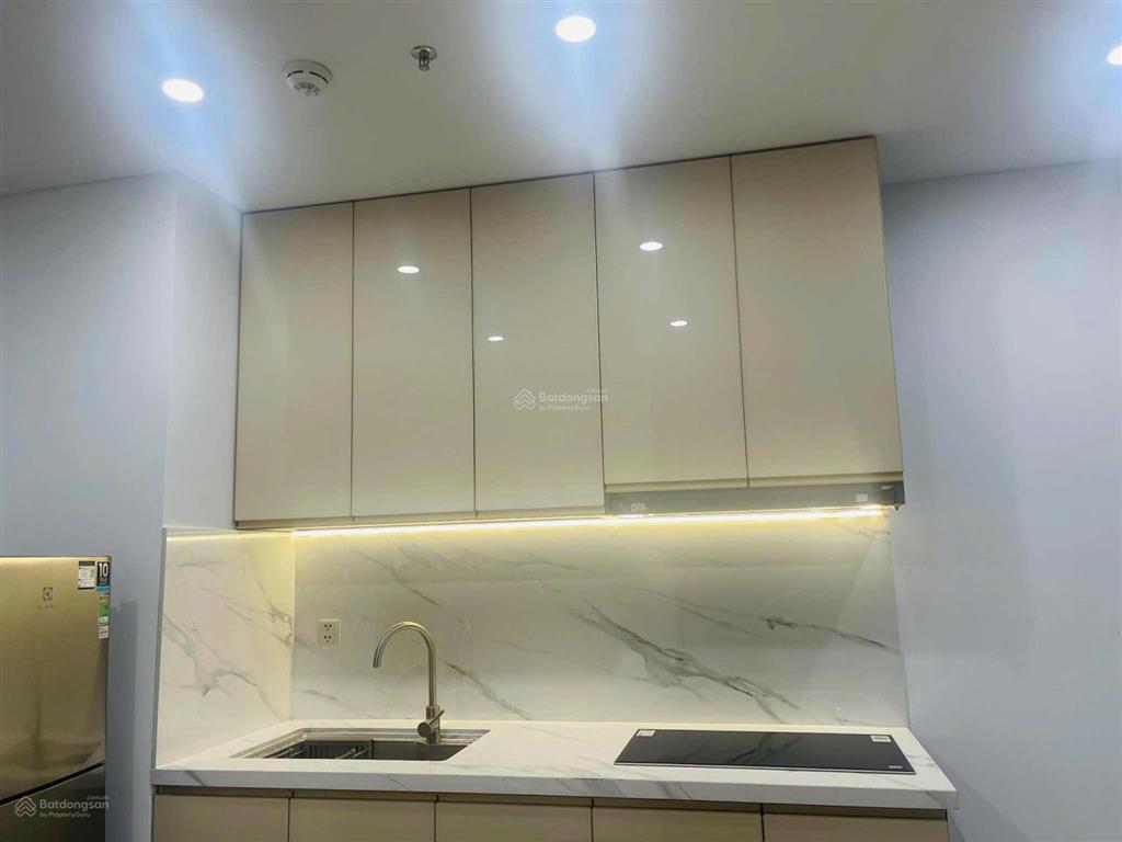 Cho thuê gấp ch 1pn, 1wc, 60m2 tại hado centrosa garden, 19 triệu vnd