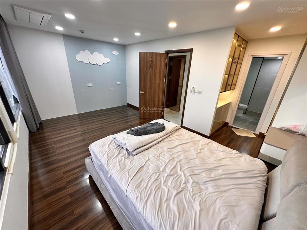 Bán căn hộ cc kingdom 101, 102m2, giá ưu đãi 13,5 tỷ tại tô hiến thành, q10, tp.hcm