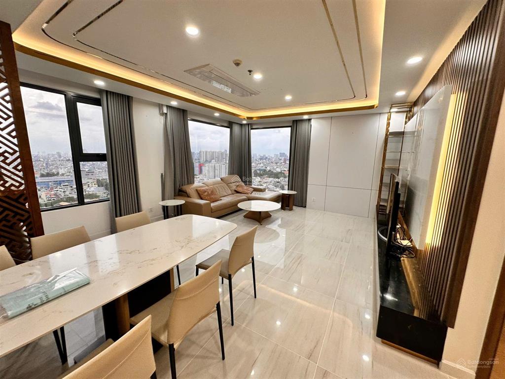 Bán căn hộ cc kingdom 101, 102m2, giá ưu đãi 13,5 tỷ tại tô hiến thành, q10, tp.hcm