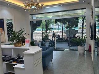 Bán nhà giải phóng  50m, 5t, mt 5,6m, 27 tỷ  vỉa hè , ô tô tránh, làm vp, cty vừa ở  hoàng mai.