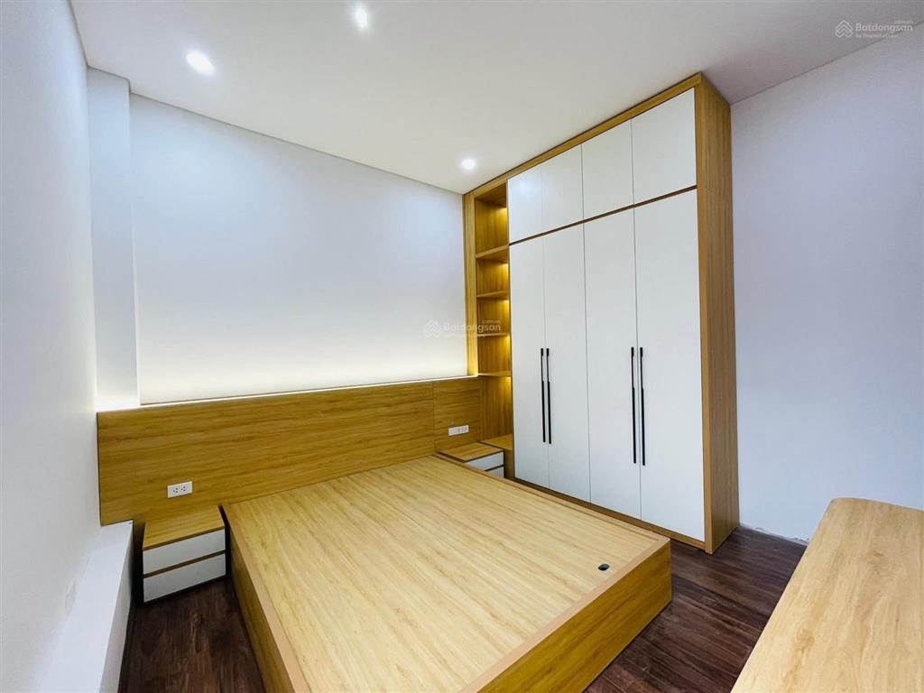 Bán tòa nhà phố hoàng đạo thành 63m2, 7 tầng, mt 6,5m, 24,8 tỷ  thanh xuân. 0971 685 ***