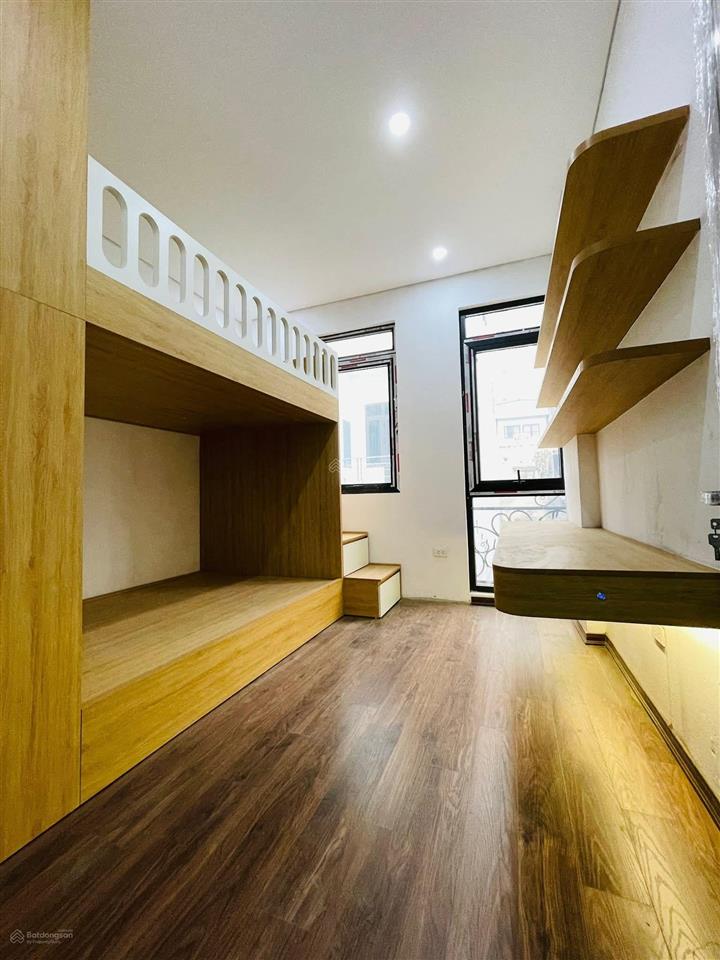 Bán tòa nhà phố hoàng đạo thành 63m2, 7 tầng, mt 6,5m, 24,8 tỷ  thanh xuân. 0971 685 ***