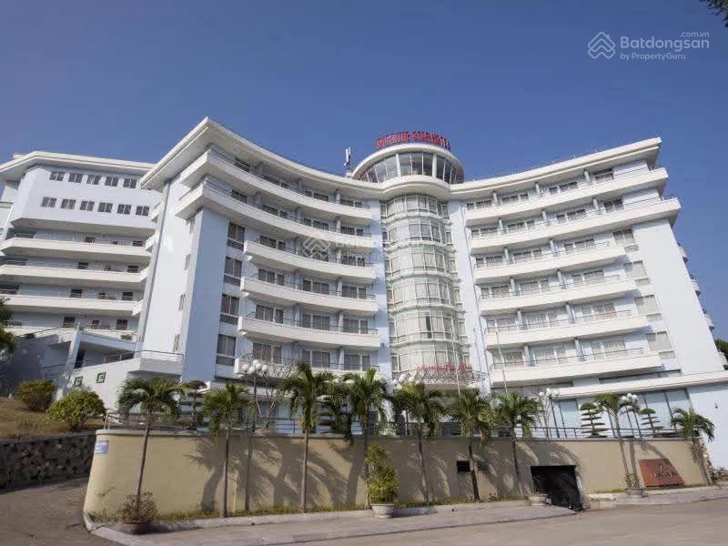 Siêu hiếm, giảm chào 65 tỷ, bán khách sạn sao mai đảo tuần châu 2388m2, 10t, 165 tỷ, quảng ninh
