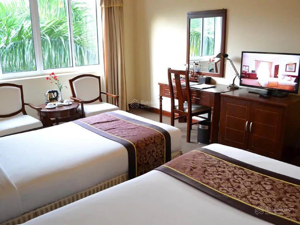 Siêu hiếm, giảm chào 65 tỷ, bán khách sạn sao mai đảo tuần châu 2388m2, 10t, 165 tỷ, quảng ninh