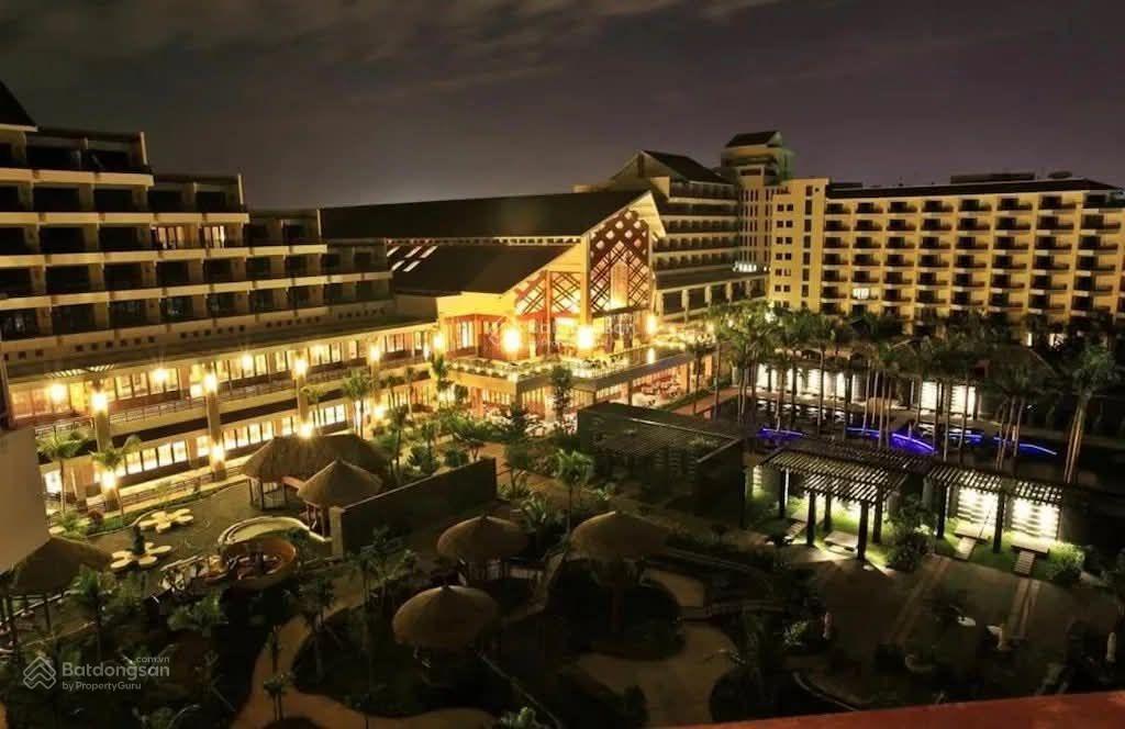 Chuyển nhượng khách sạn 5 sao, võ nguyên giáp, đà nẵng 200000m, 25 tầng, mt 600m, giá 1.25 usd