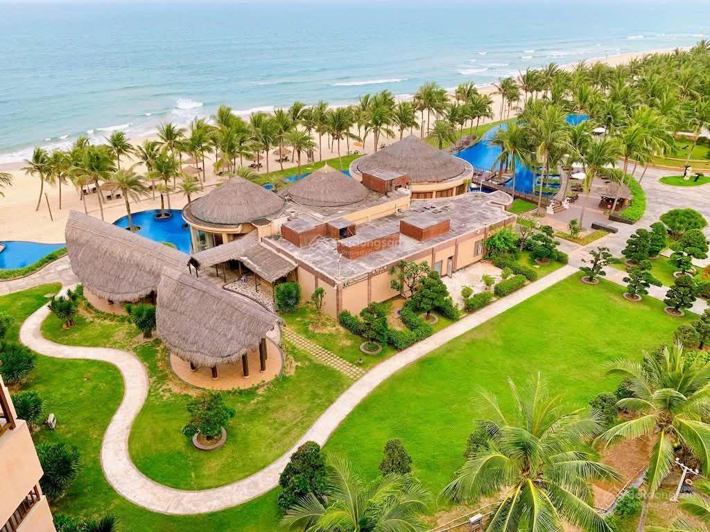 Chuyển nhượng khách sạn 5 sao, võ nguyên giáp, đà nẵng 200000m, 25 tầng, mt 600m, giá 1.25 usd