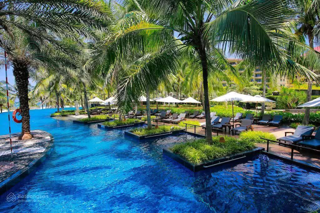 Chuyển nhượng khách sạn 5 sao, võ nguyên giáp, đà nẵng 200000m, 25 tầng, mt 600m, giá 1.25 usd