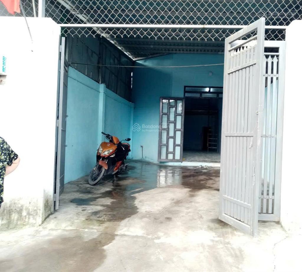 Cho thuê mặt bằng nhà nguyên căn 2 mặt tiền đường liên khu 45