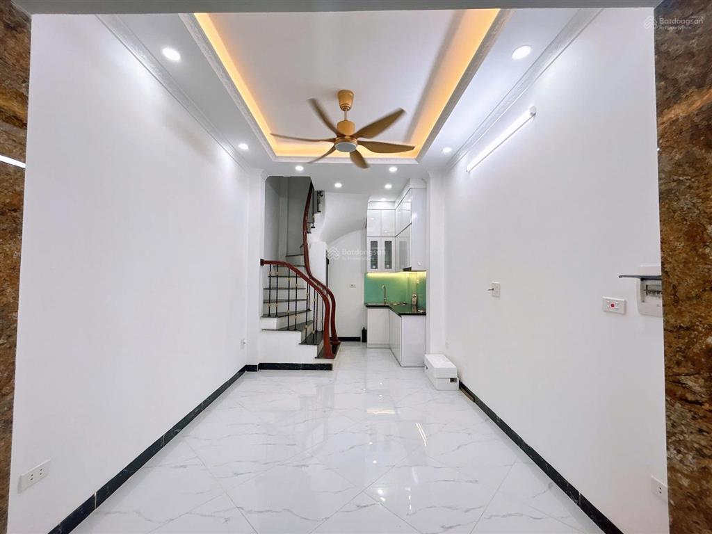 Trần cung nhà mới full nội thất gần kđt nam cường giá tốt