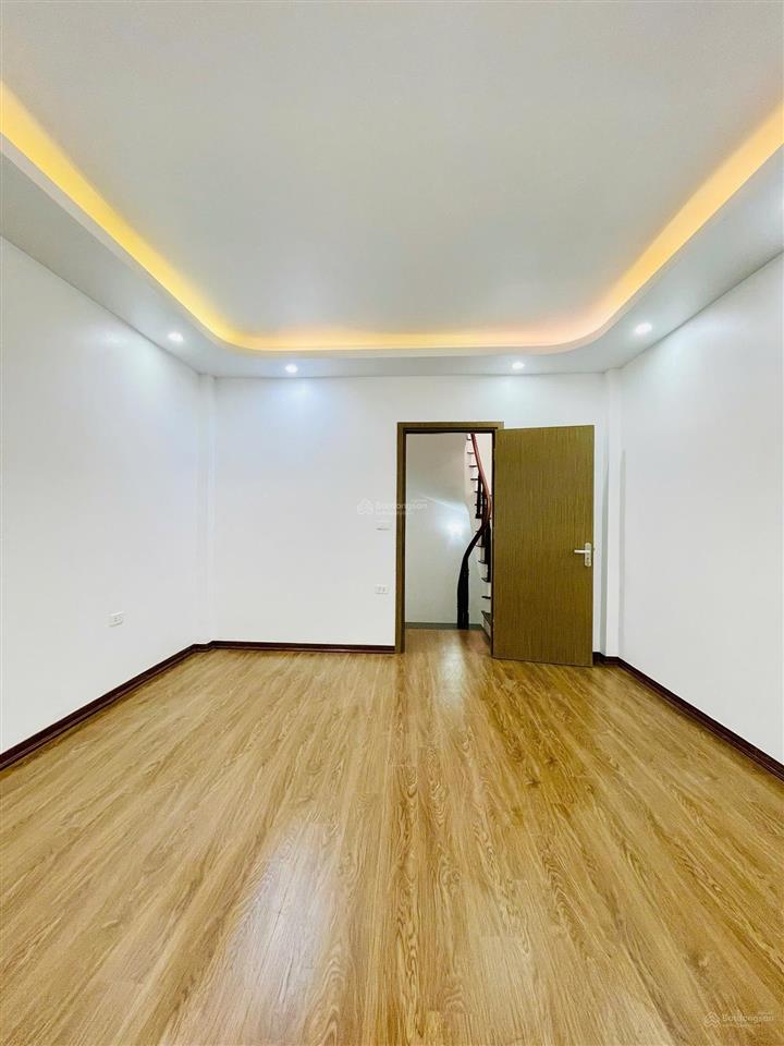 Cầu giấy nhà đẹp ngõ thông gần nguyễn văn huyên