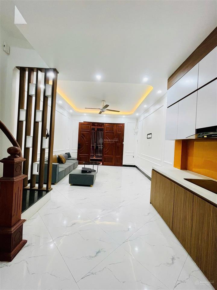 Cầu giấy nhà đẹp ngõ thông gần nguyễn văn huyên