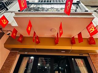 Hàng hiếm cầu giấy nhỉnh 9 tỷ nhà dân xây đẹp long lanh