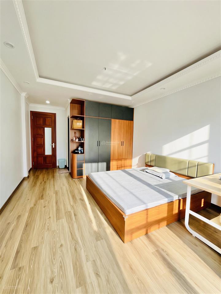 Xuân la nhà mới 6 tầng thang máy ô tô đỗ cửa kinh doanh/cho thuê đều tốt