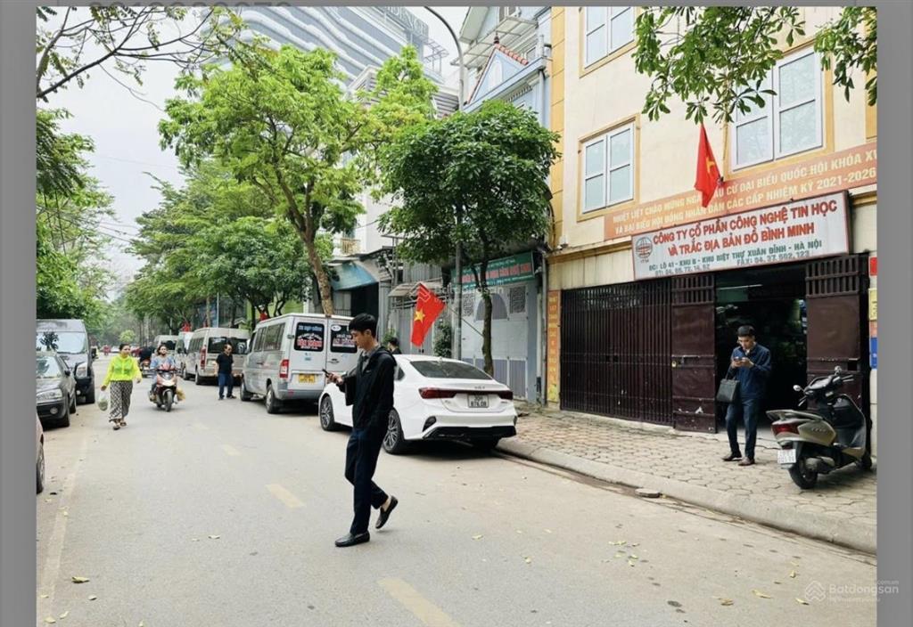 Mặt phố lô góc? hầm thang máy thông sàn kinh doanh đỉnh mặt phố đường lộc 126m 7 tầng 52 tỷ